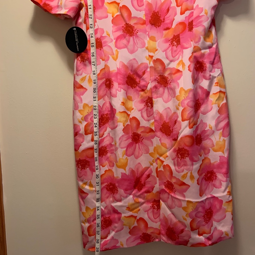 Bold floral dress - Picture 5 of 9